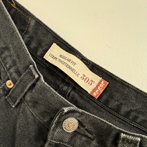 Levi's 505 Black Jeans - 31x32 - Picture 2 of 3